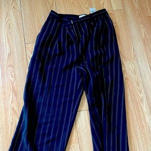 Wilfred Size 4 pinstripe pants